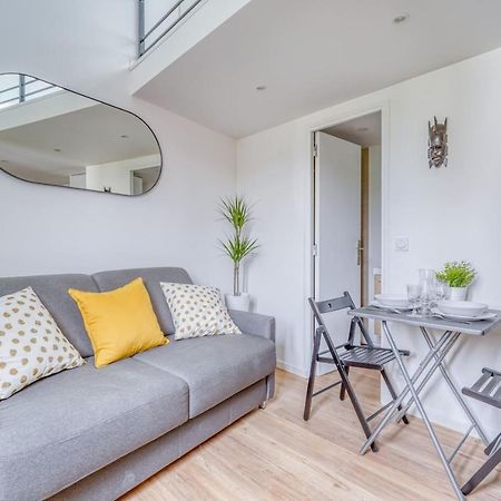 Appartement Studio mezzanine 3-4 pers tout équipé WIFI à Montreuil  Extérieur photo