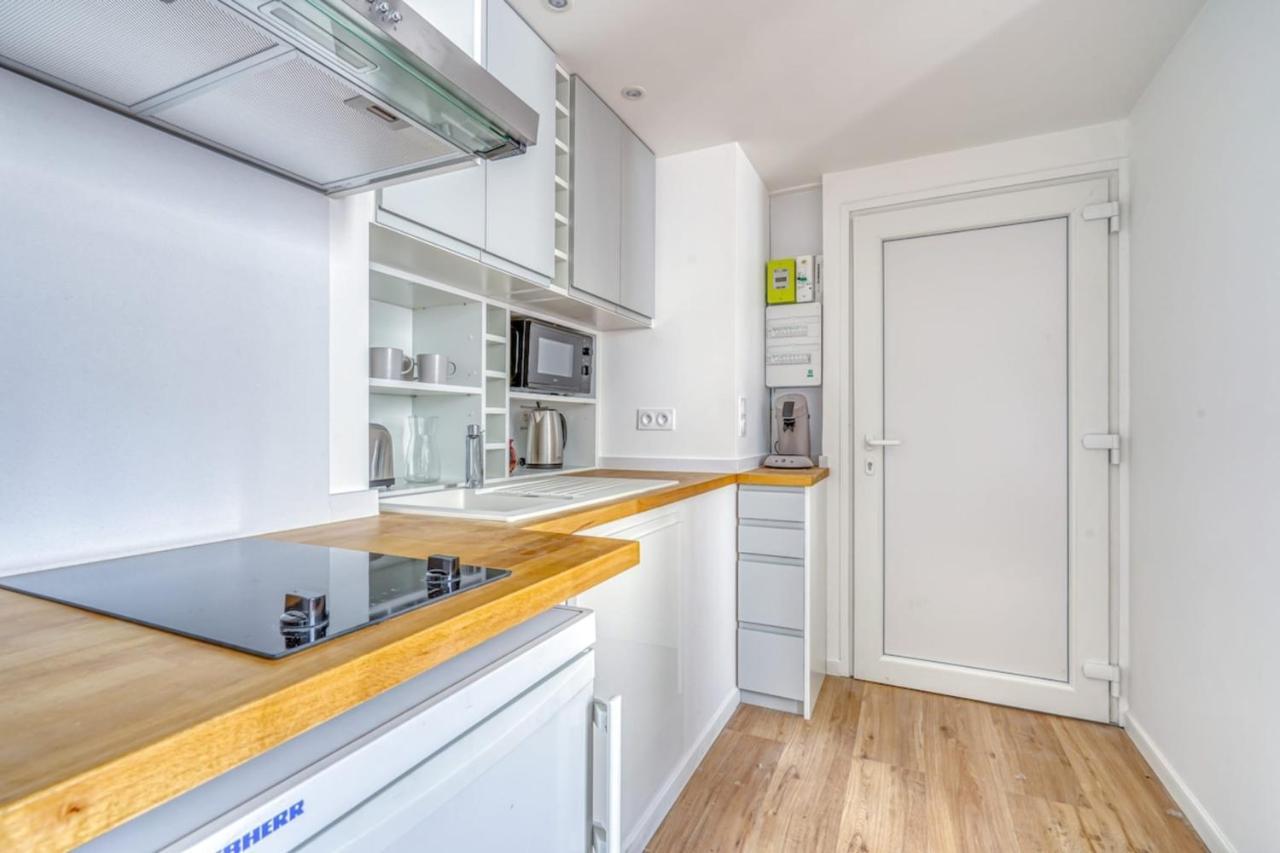 Appartement Studio mezzanine 3-4 pers tout équipé WIFI à Montreuil  Extérieur photo