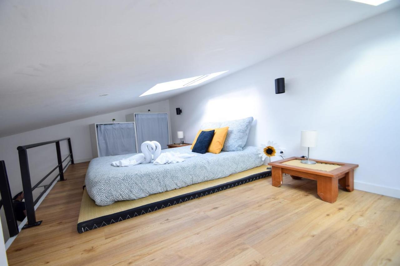 Appartement Studio mezzanine 3-4 pers tout équipé WIFI à Montreuil  Extérieur photo